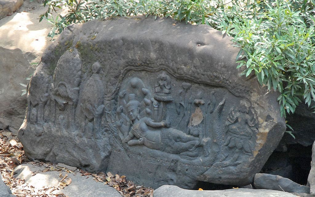 A close up on the well preserved bas-reliefs at Kbal Spean.
